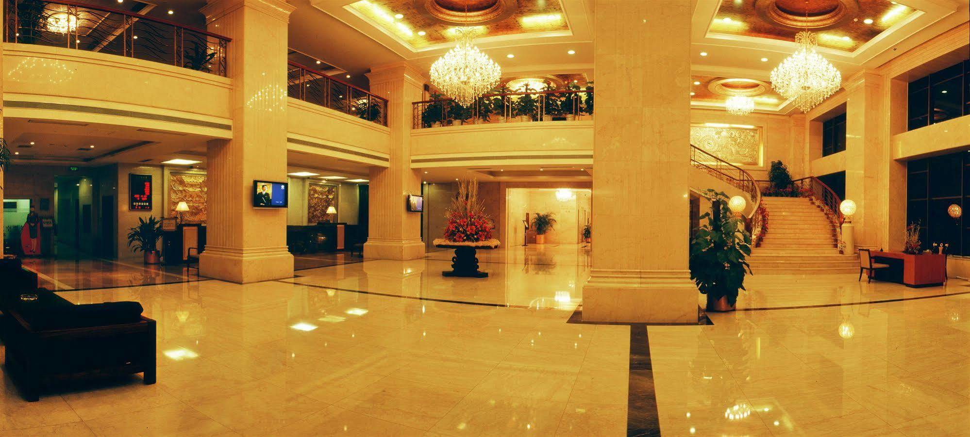 Wuhan Hongguang Hotel Exterior foto